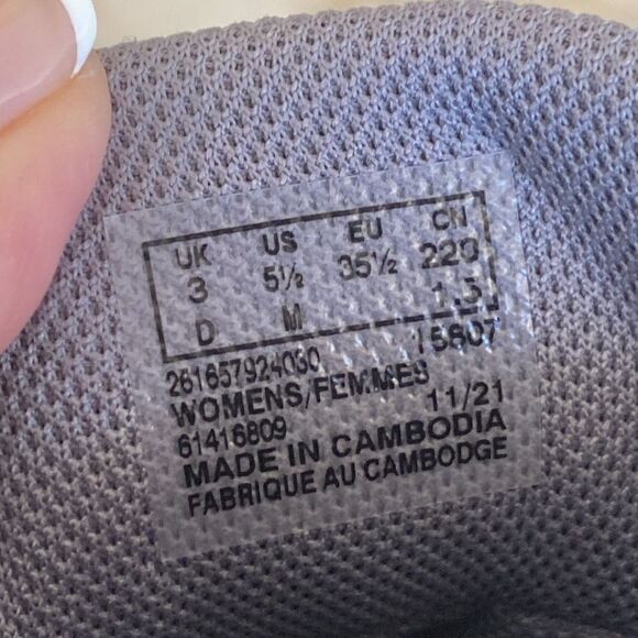 Clarks Wave 2.0 Lace Waterproof Sneakers Grey/Peach - Picture 15 of 16